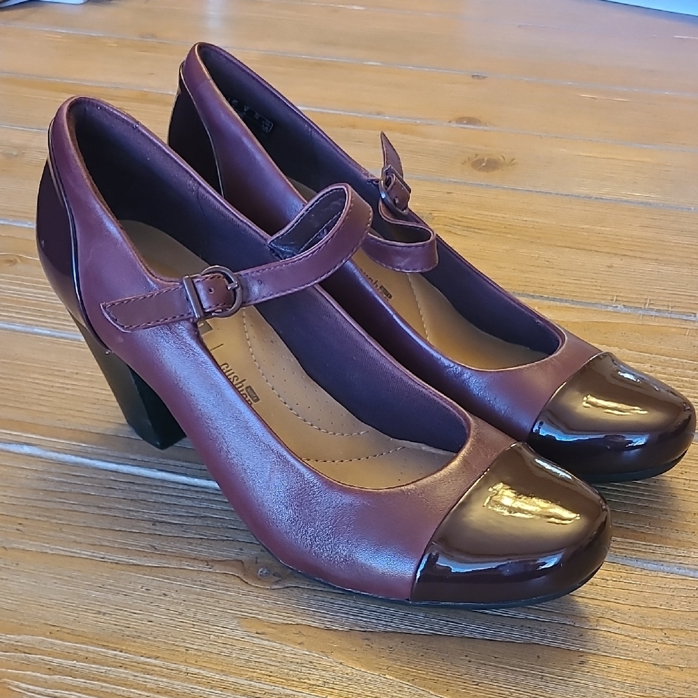 Clarks Elegant Burgundy Merlot Maroon Claret Mary Jane Heels 8
